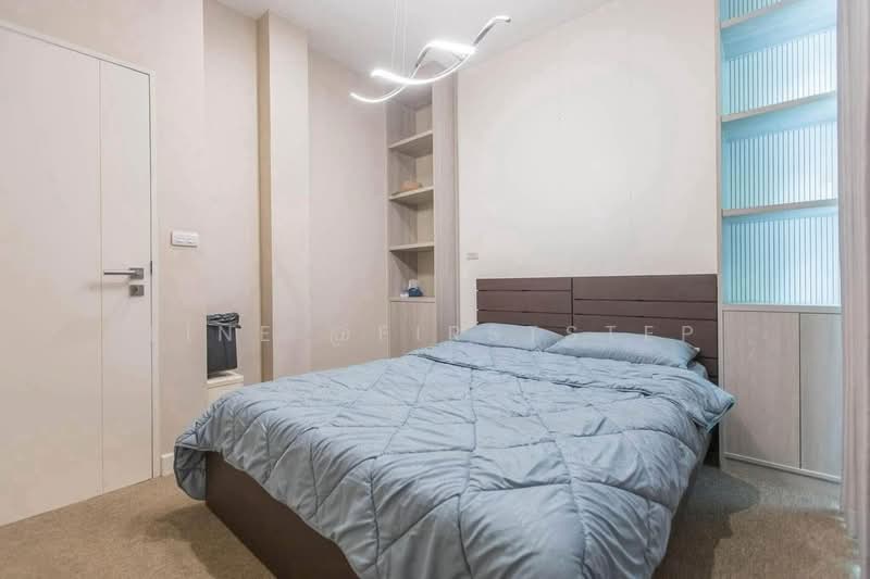Baan Klang Muang Classe Ekkamai-Ramintra, Bangkok, Sukhonthasawat Road, Lat Phrao, Bangkok, 4 Bedrooms, 241 sqm, Single Detached House For Rent, by LINE @firststep, 500471006 - DDproperty.com