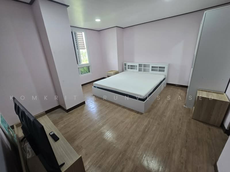 Charoennakorn River Place : เจริญนคร ริเวอร์ เพลส, กรุงเทพ, ถนน เจริญนคร, สำเหร่, ธนบุรี, กรุงเทพ, 110 ตร.ม., คอนโด ให้เช่า, โดย Komkrit Arunvessased, 500471009 - DDproperty.com