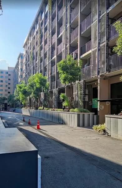 Blossom Condo @ Sathorn-Charoenrat, Bangkok, Charoen Rat Road, Thung Wat Don, Sathon, Bangkok, 2 Bedrooms, 62 sqm, Condo For Rent, by Komkrit Arunvessased, 500471021 - DDproperty.com