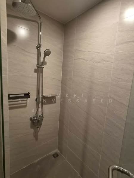 THE CROWN Residences, Bangkok, Rama 4 Road, Thung Maha Mek, Sathon, Bangkok, 1 Bedroom, 35 sqm, Condo For Rent, by Komkrit Arunvessased, 500471034 - DDproperty.com