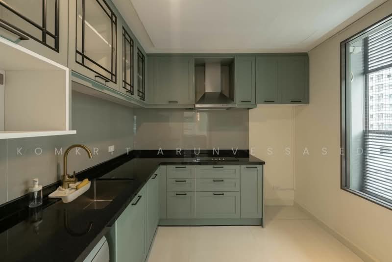 The Emporio Place : ดิ เอ็มโพริโอ เพลส, กรุงเทพ, 93 ซอยสุขุมวิท 24 ถนนสุุขุมวิท, คลองตัน, คลองเตย, กรุงเทพ, 141 ตร.ม., คอนโด ขาย, โดย Komkrit Arunvessased, 500471081 - DDproperty.com