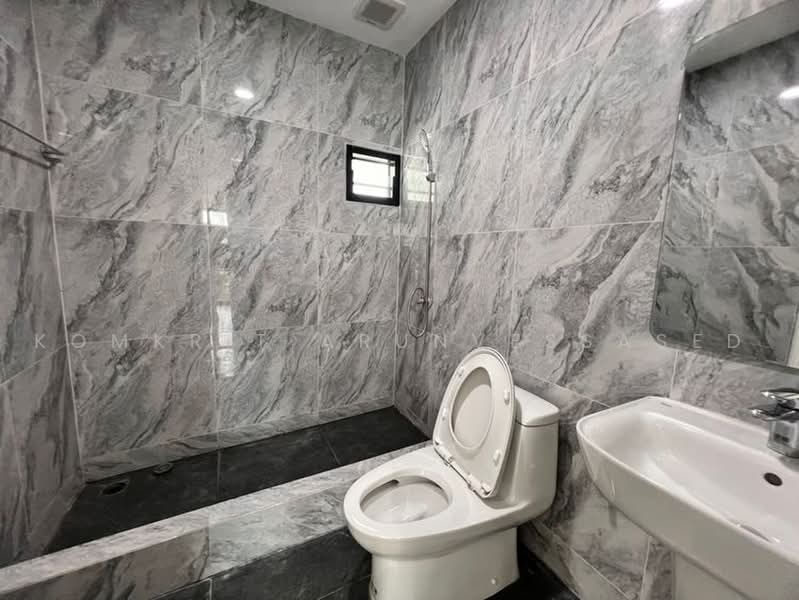undefined, กรุงเทพ, ทวีวัฒนา, กรุงเทพ, 180 ตร.ม., บ้านเดี่ยว ขาย, โดย Komkrit Arunvessased, 500471083 - DDproperty.com