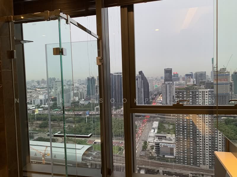 The Esse at Singha Complex : ดิ เอส แอท สิงห์ คอมเพล็กซ์, กรุงเทพ, 1788 ถนนเพชรบุรีตัดใหม่, คลองเตยเหนือ, วัฒนา, กรุงเทพ, 77 ตร.ม., คอนโด ให้เช่า, โดย Nakarin Sookpaiboon, 500471084 - DDproperty.com