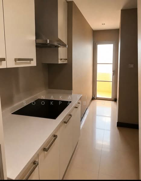 The Waterford Diamond Tower Sukhumvit, Bangkok, 758/18 Soi Sukhumvit 30/1, Sukhumvit Road, Khlong Toei, Bangkok, 3 Bedrooms, 147 sqm, Condo For Rent, by Nakarin Sookpaiboon, 500471098 - DDproperty.com