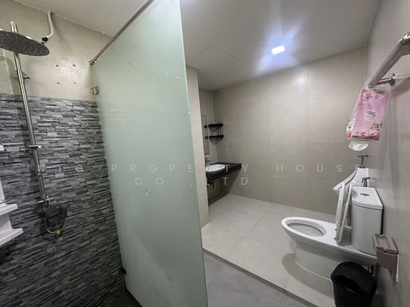 NG526 ให้เช่า โฮมออฟฟิศ 4 ชั้น | #ลาดพร้าว80 | ห้วยขวาง สุทธิสาร พร้อมเข้าใช้งานนามบุคคล: 37,000, กรุงเทพ, ลาดพร้าว80 แยก26, วังทองหลาง, กรุงเทพ, 320 ตร.ม., ทาวน์เฮ้าส์ ให้เช่า, โดย NTG Property House Co.,Ltd., 500471109 - DDproperty.com