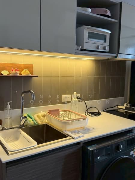 The Issara Sathorn, Bangkok, ถนนจันทน์, Thung Maha Mek, Sathon, Bangkok, 1 Bedroom, 37 sqm, Condo For Rent, by Nakarin Sookpaiboon, 500471115 - DDproperty.com