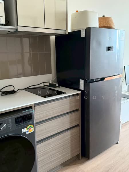 The Issara Sathorn, Bangkok, ถนนจันทน์, Thung Maha Mek, Sathon, Bangkok, 1 Bedroom, 37 sqm, Condo For Rent, by Nakarin Sookpaiboon, 500471115 - DDproperty.com