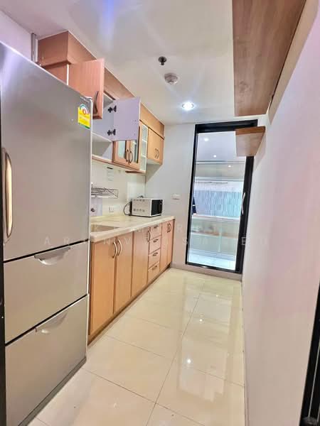 Supalai Casa Riva, Bangkok, 780 Charoenkrung Road, Bang Kho Laem, Bangkok, 2 Bedrooms, 88 sqm, Condo For Rent, by Komkrit Arunvessased, 500471118 - DDproperty.com