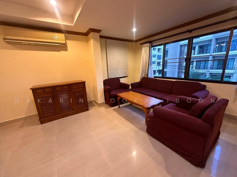 Promsak Mansion, Bangkok, สุขุมวิท 3 Sukhumvit, Khlong Tan Nua, Watthana, Bangkok, 3 Bedrooms, 220 sqm, Condo For Rent, by Nakarin Sookpaiboon, 500471134 - DDproperty.com
