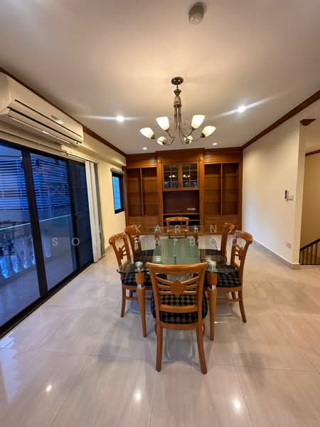 Promsak Mansion, Bangkok, สุขุมวิท 3 Sukhumvit, Khlong Tan Nua, Watthana, Bangkok, 3 Bedrooms, 220 sqm, Condo For Rent, by Nakarin Sookpaiboon, 500471134 - DDproperty.com