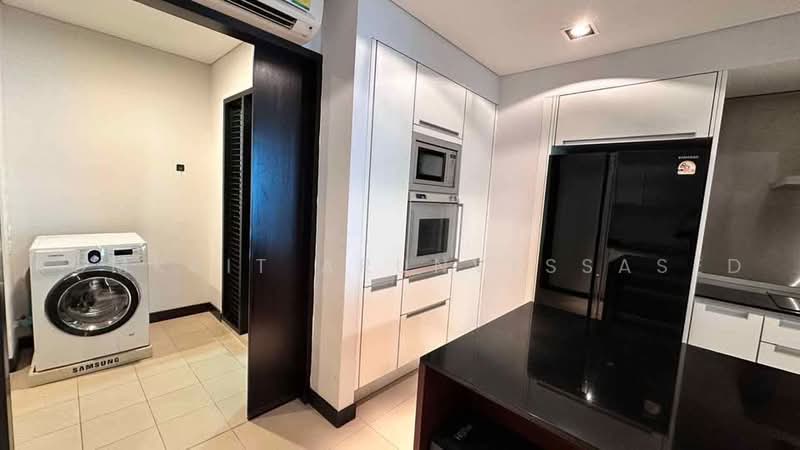 The Park Chidlom, Bangkok, 1 Petchaburi Road, Pathum Wan, Bangkok, 3 Bedrooms, 258 sqm, Condo For Rent, by Komkrit Arunvessased, 500471135 - DDproperty.com