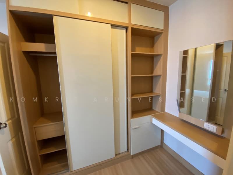 Centric Scene Ratchavipha, Bangkok, Ratchadaphisek Road, Bang Sue, Bangkok, 2 Bedrooms, 81 sqm, Condo For Sale, by Komkrit Arunvessased, 500471146 - DDproperty.com