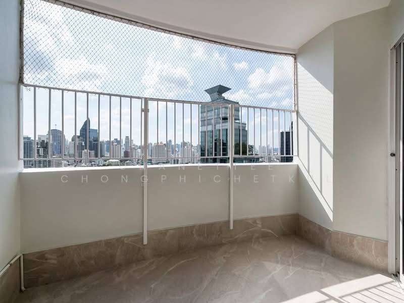 Fifty Fifth Tower, Bangkok, 84 Soi Sukhumvit 55, Sukhumvit Road, Khlong Tan Nua, Watthana, Bangkok, 3 Bedrooms, 223 sqm, Condo For Rent, by Chanettee Chongphichetkul, 500471165 - DDproperty.com