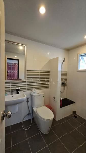 Supalai Garden Ville Krungthep Kreetha - Motorway, Bangkok, Rural Development Road 3, Khlong Song Ton Nun, Lat Krabang, Bangkok, 3 Bedrooms, 185 sqm, Single Detached House For Sale, by Saowaluk Anupong, 500471171 - DDproperty.com