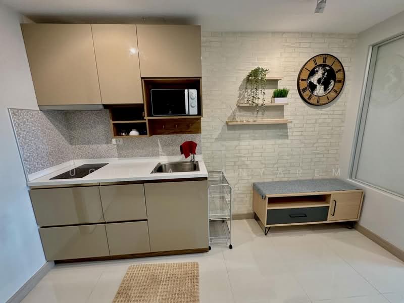 The Clover Thonglor Residence, Bangkok, Soi Sukhumvit 55, Khlong Tan Nua, Watthana, Bangkok, 1 Bedroom, 37 sqm, Condo For Rent, by Suchada Panyarem, 500471190 - DDproperty.com