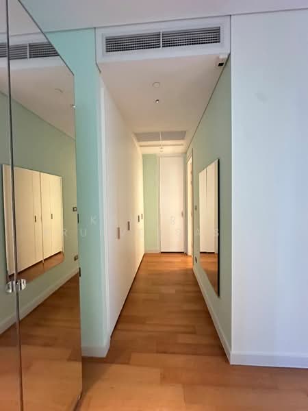 Sindhorn Residence, Bangkok, 54 Soi Ton Son, Lumphini, Pathum Wan, Bangkok, 1 Bedroom, 70 sqm, Condo For Rent, by Komkrit Arunvessased, 500471191 - DDproperty.com