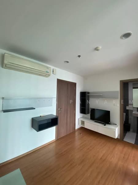 The Base Sukhumvit 77, Bangkok, 289 Sukhumvit 77 Road, Phra Kanong Nua, Watthana, Bangkok, 1 Bedroom, 30 sqm, Condo For Rent, by Suchada Panyarem, 500471200 - DDproperty.com