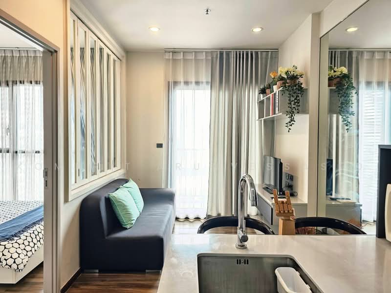 Wyne Sukhumvit, Bangkok, 1120 Sukhumvit Road, Phra Kanong, Khlong Toei, Bangkok, 1 Bedroom, 33 sqm, Condo For Rent, by Komkrit Arunvessased, 500471203 - DDproperty.com
