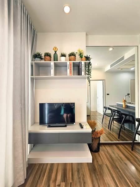 Wyne Sukhumvit, Bangkok, 1120 Sukhumvit Road, Phra Kanong, Khlong Toei, Bangkok, 1 Bedroom, 33 sqm, Condo For Rent, by Komkrit Arunvessased, 500471203 - DDproperty.com