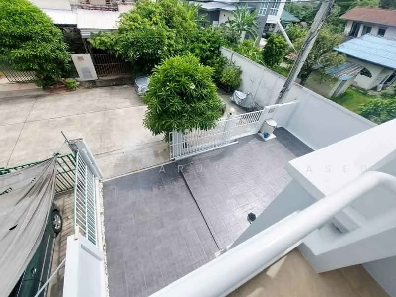 undefined, Bangkok, Bang Duan, Phasi Charoen, Bangkok, 3 Bedrooms, 150 sqm, Townhouse For Sale, by Komkrit Arunvessased, 500471241 - DDproperty.com