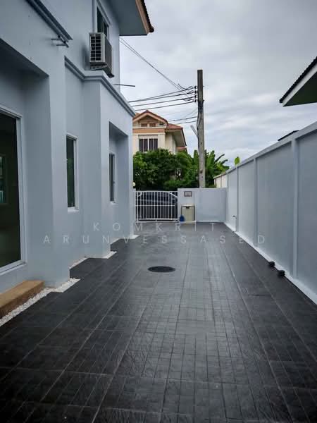 undefined, Bangkok, Bang Duan, Phasi Charoen, Bangkok, 3 Bedrooms, 150 sqm, Townhouse For Sale, by Komkrit Arunvessased, 500471241 - DDproperty.com