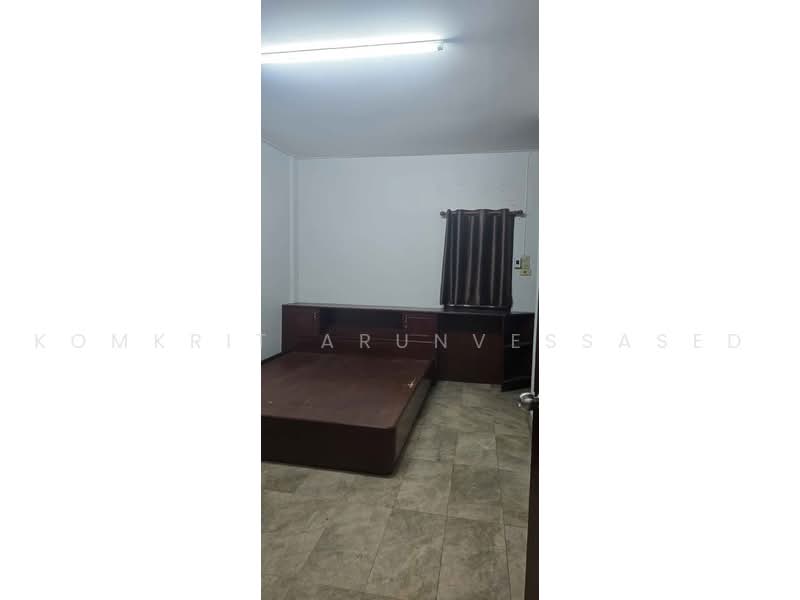 2-BR House, Bangkok, Bang Khun Sri, Bangkok Noi, Bangkok, 2 Bedrooms, 93 sqm, Single Detached House For Sale, by Komkrit Arunvessased, 500471244 - DDproperty.com