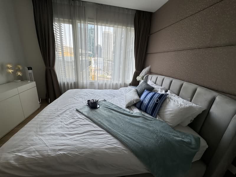 Siri At Sukhumvit, Bangkok, 902 Sukhumvit Road, Phra Kanong, Khlong Toei, Bangkok, 1 Bedroom, 50 sqm, Condo For Rent, by Jittakan Nooket, 500471254 - DDproperty.com