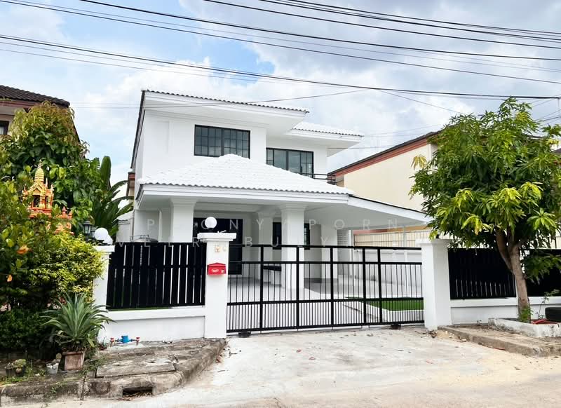 หมู่บ้านอักษรา พุทธมณฑลสาย 3-ทวีวัฒนา, Bangkok, Thawi Watthana, Bangkok, 3 Bedrooms, 180 sqm, Single Detached House For Sale, by Poonyaporn Veerabulyarit, 500471262 - DDproperty.com