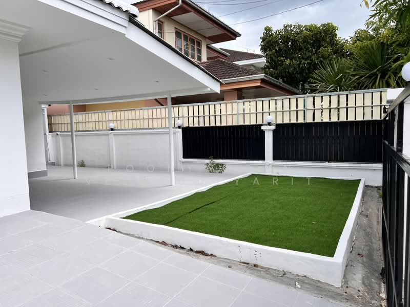 หมู่บ้านอักษรา พุทธมณฑลสาย 3-ทวีวัฒนา, Bangkok, Thawi Watthana, Bangkok, 3 Bedrooms, 180 sqm, Single Detached House For Sale, by Poonyaporn Veerabulyarit, 500471262 - DDproperty.com