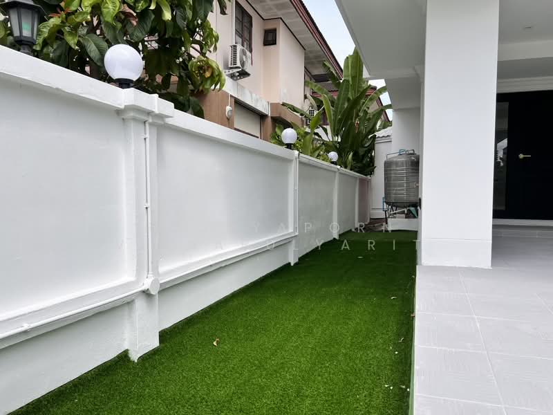 หมู่บ้านอักษรา พุทธมณฑลสาย 3-ทวีวัฒนา, Bangkok, Thawi Watthana, Bangkok, 3 Bedrooms, 180 sqm, Single Detached House For Sale, by Poonyaporn Veerabulyarit, 500471262 - DDproperty.com