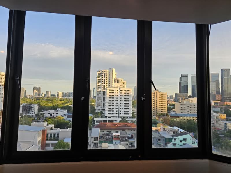 Omni Tower Sukhumvit Nana : ออมนิ ทาวเวอร์ สุขุมวิท นานา, กรุงเทพ, 69 ซอย สุขุมวิท 4, คลองเตย, กรุงเทพ, 99 ตร.ม., คอนโด ขาย, โดย ศรัณรัตน์ พงษ์กลาง, 500471267 - DDproperty.com