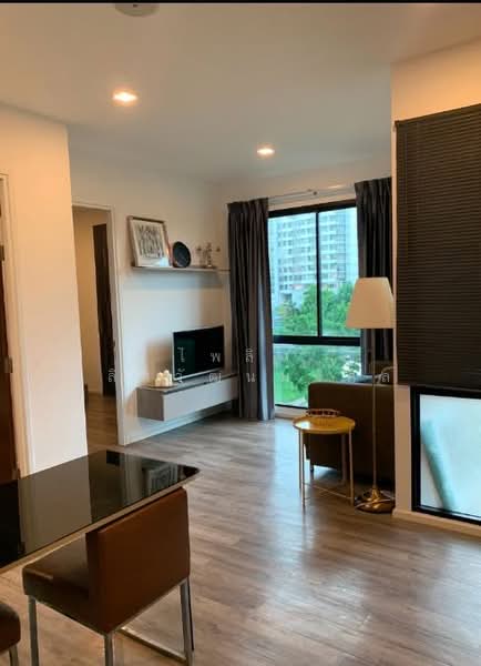 Brown Condo Ratchada 32, Bangkok, Soi Ratchada 32, Ratchadaphisek Road, Chan Kasem, Chatuchak, Bangkok, 2 Bedrooms, 47 sqm, Condo For Rent, by ไพลิน เลิศวัฒนมงคล, 500471280 - DDproperty.com