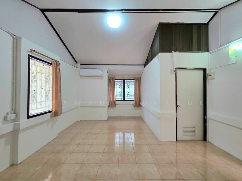 บ้านเดี่ยว อ.เมือง จ.นครราชสีมา, นครราชสีมา, ในเมือง, เมืองนครราชสีมา, นครราชสีมา, 300 ตร.ม., บ้านเดี่ยว ขาย, โดย Nipawan Thurasuk, 500471281 - DDproperty.com