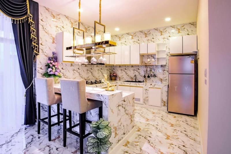 Wipawan Village, Chon Buri (Pattaya), สายกะทิงลาย - ปลวกเกตุ, Nong Pla Lai, Bang Lamung (Pattaya), Chon Buri (Pattaya), 3 Bedrooms, 600 sqm, Single Detached House For Rent, by Connex Property, 500471291 - DDproperty.com