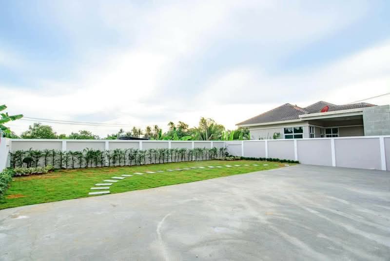 หมู่บ้านวิภาวรรณ, ชลบุรี, สายกะทิงลาย - ปลวกเกตุ, หนองปลาไหล, บางละมุง, ชลบุรี, 600 ตร.ม., บ้านเดี่ยว ให้เช่า, โดย Connex Property, 500471291 - DDproperty.com