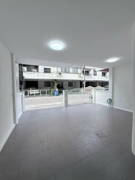 Baan Pornchai Villa, Bangkok, กรุงธนบุรี, Bang Lam Phu Lang, Khlong San, Bangkok, 4 Bedrooms, 120 sqm, Townhouse For Rent, by Connex Property, 500471326 - DDproperty.com
