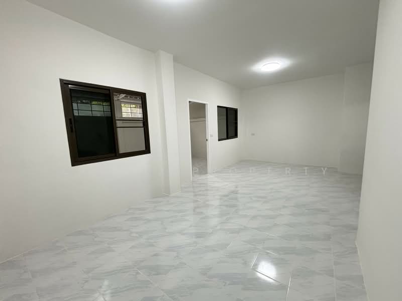 Baan Pornchai Villa, Bangkok, กรุงธนบุรี, Bang Lam Phu Lang, Khlong San, Bangkok, 4 Bedrooms, 120 sqm, Townhouse For Rent, by Connex Property, 500471326 - DDproperty.com