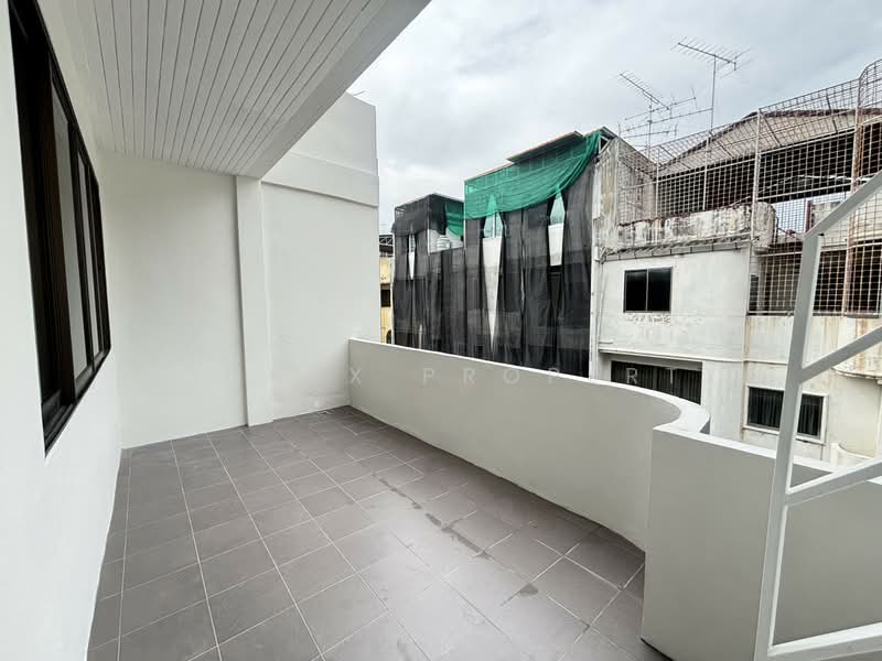 Baan Pornchai Villa, Bangkok, กรุงธนบุรี, Bang Lam Phu Lang, Khlong San, Bangkok, 4 Bedrooms, 120 sqm, Townhouse For Rent, by Connex Property, 500471326 - DDproperty.com