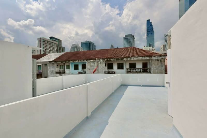 4-story townhouse with a rooftop, fully renovated, located in Sathorn 11 Soi, Intersection 3, Bangkok, , Yan Nawa, Sathon, Bangkok, , 180 sqm, Shophouse For Rent, by Connex Property, 500471334 - DDproperty.com