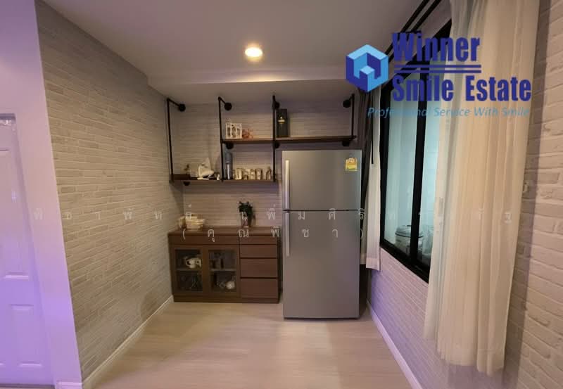 3-story Townhome, Soi Punnavithi 29, Bangkok, ปุณณวิถี 29, Bang Chak, Phra Khanong, Bangkok, 4 Bedrooms, 200 sqm, Townhouse For Rent, by พิชาพัทธ์ เพิ่มศิริทรงรัฐ (คุณพิชา), 500471336 - DDproperty.com