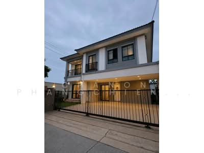 ขาย - Passorn Rangsit-Avenue : ภัสสร รังสิต-อเวนิว, ปทุมธานี