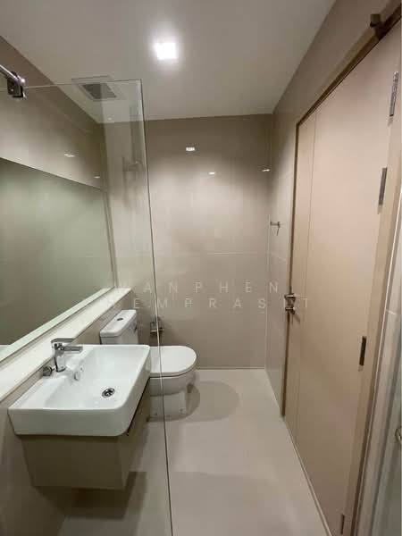 Life Sathorn Sierra, Bangkok, Ratchaphruek Rd, Talat Plu, Thon Buri, Bangkok, 1 Bedroom, 28 sqm, Condo For Rent, by Wanphen Khemprasit, 500471345 - DDproperty.com