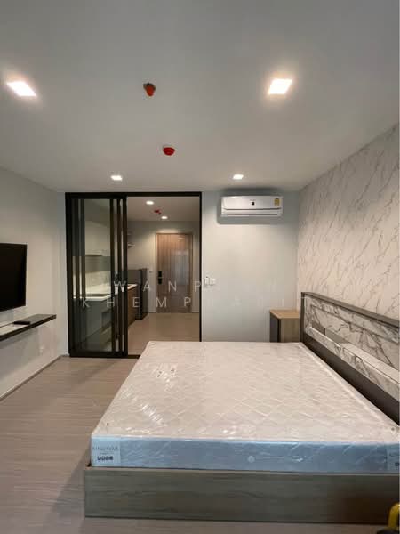 Life Sathorn Sierra, Bangkok, Ratchaphruek Rd, Talat Plu, Thon Buri, Bangkok, 1 Bedroom, 28 sqm, Condo For Rent, by Wanphen Khemprasit, 500471345 - DDproperty.com