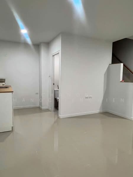 Lumpini Townplace Sukhumvit-Srinakarin : ลุมพินี ทาวน์เพลส สุขุมวิท-ศรีนครินทร์, สมุทรปราการ, สำโรงเหนือ, เมืองสมุทรปราการ, สมุทรปราการ, 161 ตร.ม., บ้านเดี่ยว ให้เช่า, โดย Chanon Phangchienghien, 500471347 - DDproperty.com