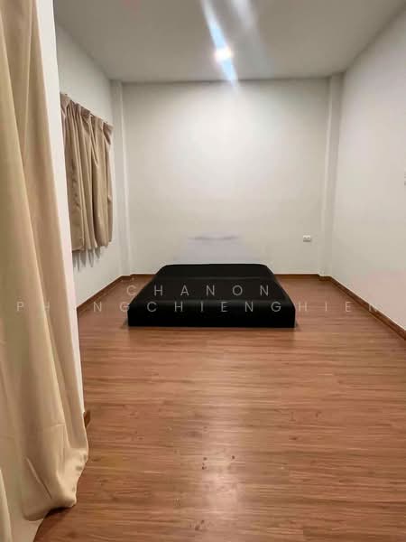 Lumpini Townplace Sukhumvit-Srinakarin, Samut Prakan, Samrong Nua, Muang Samut Prakarn, Samut Prakan, 4 Bedrooms, 161 sqm, Single Detached House For Rent, by Chanon Phangchienghien, 500471347 - DDproperty.com