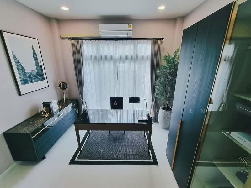 Perfect Masterpiece Sukhumvit 77 : เพอร์เฟค มาสเตอร์พีซ สุขุมวิท 77, สมุทรปราการ, ซอย หมู่บ้านเพอร์เฟคเพลส สุขุมวิท 77, ราชาเทวะ, บางพลี, สมุทรปราการ, 585 ตร.ม., บ้านเดี่ยว ขาย, โดย Chanon Phangchienghien, 500471364 - DDproperty.com