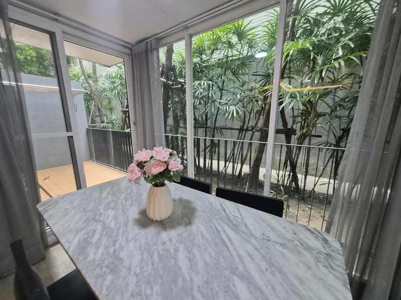 Vtara Sukhumvit 36, Bangkok, 118 Soi Saen Sabai, Phra Kanong, Khlong Toei, Bangkok, 2 Bedrooms, 90 sqm, Condo For Rent, by Jittakan Nooket, 500471366 - DDproperty.com