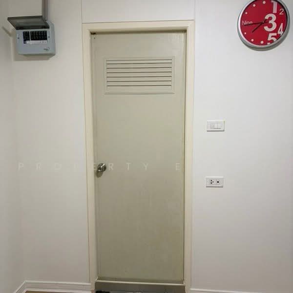 Lumpini Condo Town Bodindecha Ramkhamhaeng, Bangkok, Soi Ramkhamhaeng 43/1, Phlapphla, Wang Thonglang, Bangkok, 1 Bedroom, 28 sqm, Condo For Sale, by Property Expert, 500471380 - DDproperty.com