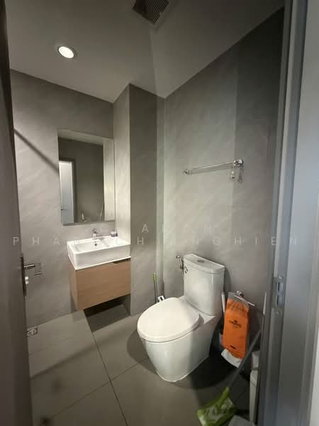 IDEO Sukhumvit Rama 4, Bangkok, Soi Sukhumvit 44, Sukhumvit Road, Phra Kanong, Khlong Toei, Bangkok, 1 Bedroom, 30 sqm, Condo For Sale, by Chanon Phangchienghien, 500471412 - DDproperty.com