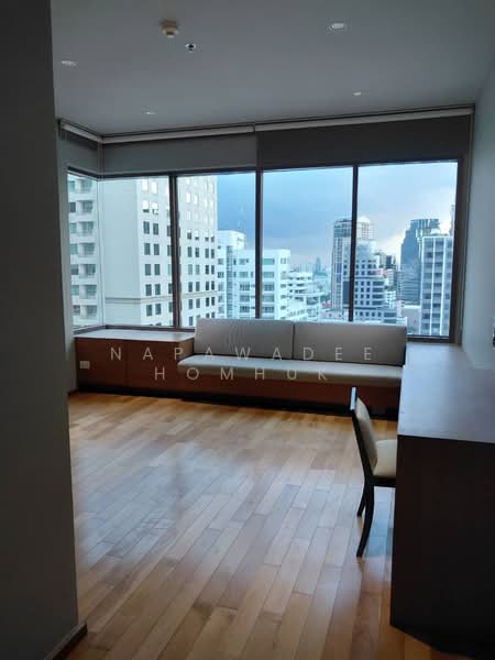 The Emporio Place, Bangkok, 93 Soi Sukhumvit 24, Sukhumvit Road, Khong Tan, Khlong Toei, Bangkok, 3 Bedrooms, 145 sqm, Condo For Rent, by Napawadee Homhuk, 500471413 - DDproperty.com